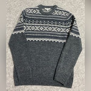 Wool & Acrylic Sweater Size Medium